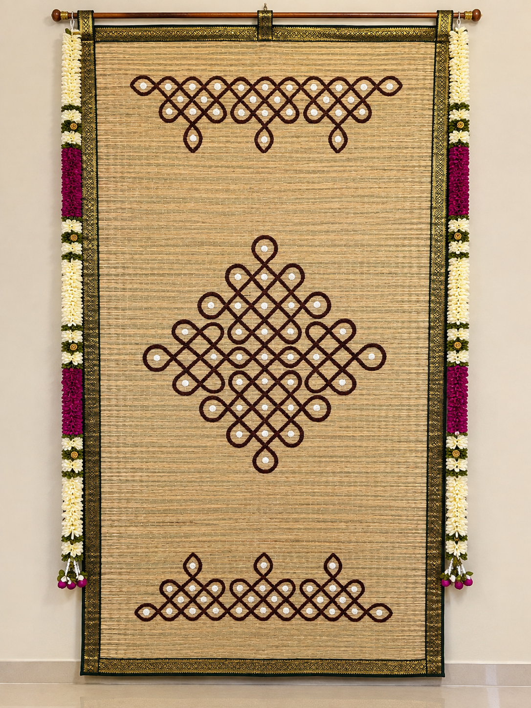 Handwoven Cora Mat in Brown Kolam Design Backdrop with Traditional Green Border 6×3ft